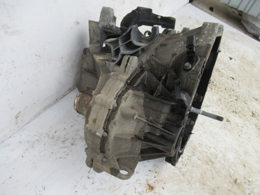 GETRIBA MJENJAČ TL4A027 RENAULT SCENIC III 1.5 DCI GETRIBA MJENJAČ TL4A027 RENAULT SCENIC III 1.5 DCI