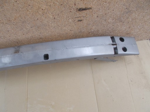 GREDA BRANIKA PREDNJI TOYOTA COROLLA VERSO 01-04