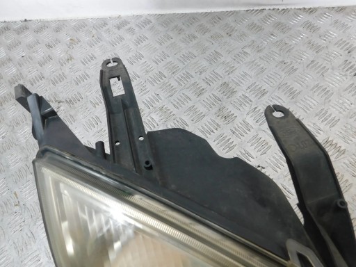 FAR LAMPA DESNI FORD FUSION
