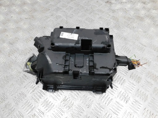 KUČIŠTE OSIGURAČA OPEL MERIVA B KUČIŠTE OSIGURAČA OPEL MERIVA B