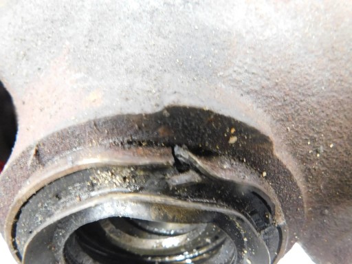 DIFERENCIJAL PREDNJI REDUKTOR BMW X3 E83 7545611 3.07 2.0 D DIFERENCIJAL PREDNJI REDUKTOR BMW X3 E83 7545611 3.07 2.0 D