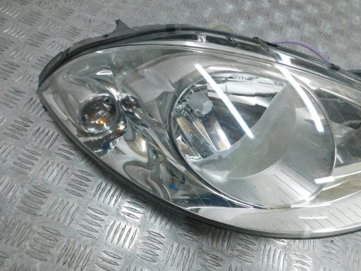 FAR LAMPA DESNI MERCEDES A KLASA W169 FAR LAMPA DESNI MERCEDES A KLASA W169