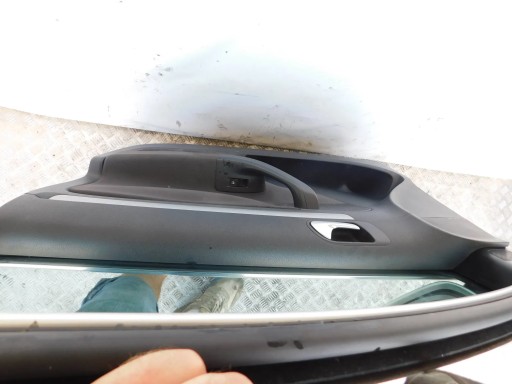 VRATA PREDNJI DESNA VW GOLF V 5 KARAVAN VRATA PREDNJI DESNA VW GOLF V 5 KARAVAN