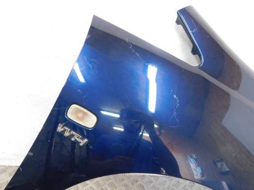 BLATOBRAN PREDNJI DESNI TOYOTA COROLLA VERSO 01-04