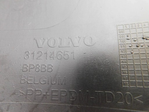 BRANIK ZADNJI VOLVO C30