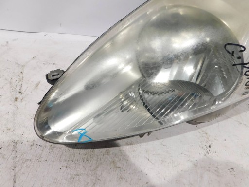 FAR LAMPA LIJEVI FIAT GRANDE PUNTO BIJELA UTOR
