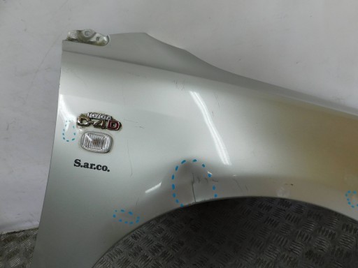 BLATOBRAN PREDNJI DESNI TOYOTA AVENSIS T25 BLATOBRAN PREDNJI DESNI TOYOTA AVENSIS T25