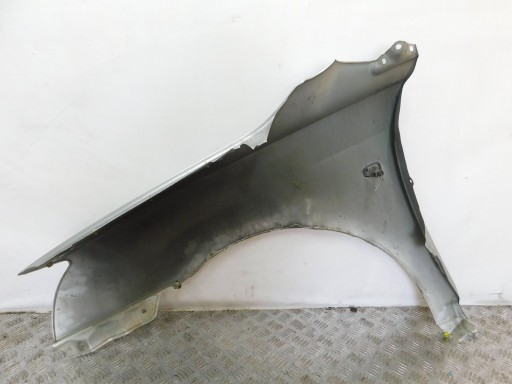 BLATOBRAN PREDNJI DESNI TOYOTA AVENSIS T25 BLATOBRAN PREDNJI DESNI TOYOTA AVENSIS T25