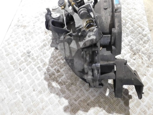 GETRIBA MJENJAČ SAAB 9-3 93 2.0 TURBO