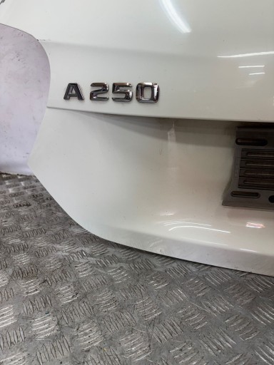 GEPEK ZADNJI ZADNJA GEPEKA MERCEDES A KLASA W176 12- GEPEK ZADNJI ZADNJA GEPEKA MERCEDES A KLASA W176 12-