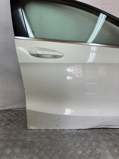 VRATA PREDNJI DESNA RETROVIZOR MERCEDES A KLASA W176 12- VRATA PREDNJI DESNA RETROVIZOR MERCEDES A KLASA W176 12-