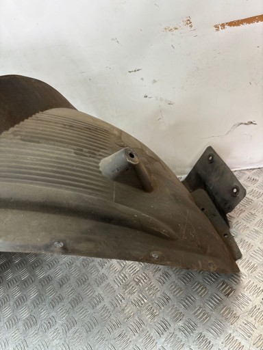 PVC BLATOBRANA PREDNJI LIJEVA BMW X3 E83 PVC BLATOBRANA PREDNJI LIJEVA BMW X3 E83