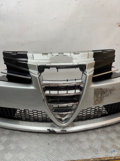 BRANIK PREDNJI ALFA ROMEO 159