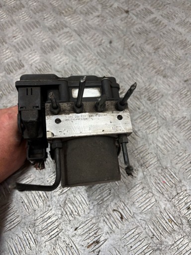 PUMPA ABS 0265231327 TOYOTA AVENSIS T25 PUMPA ABS 0265231327 TOYOTA AVENSIS T25