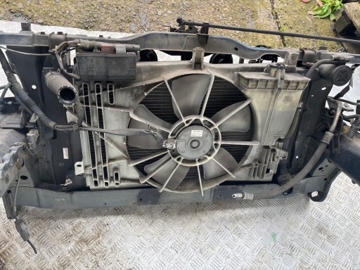 VEZNI LIM PREDNJI GREDA HLADNJACI TOYOTA AVENSIS T25 1.8 VEZNI LIM PREDNJI GREDA HLADNJACI TOYOTA AVENSIS T25 1.8