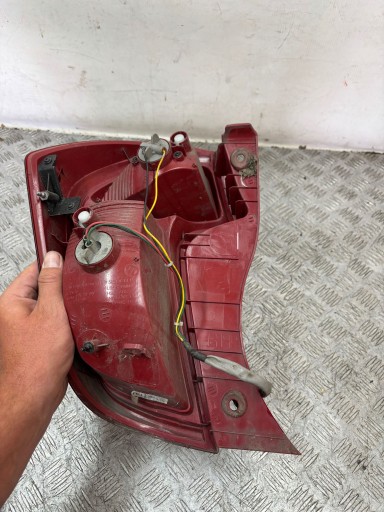 LAMPA FAR ZADNJI ZADNJA DESNI KIA PICANTO 11- LAMPA FAR ZADNJI ZADNJA DESNI KIA PICANTO 11-