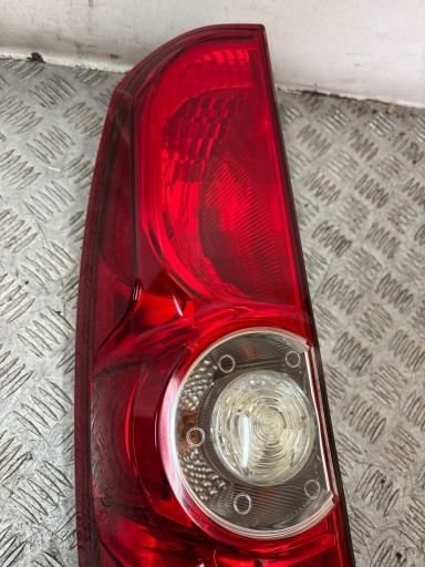 LAMPA FAR ZADNJI ZADNJA LIJEVI FIAT DOBLO 10- LAMPA FAR ZADNJI ZADNJA LIJEVI FIAT DOBLO 10-
