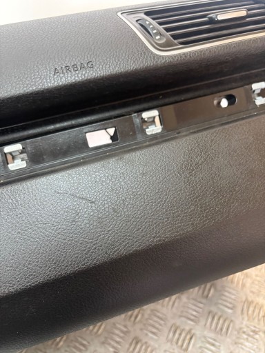 ARMATURA AIRBAG POJASEVI SENSOR VW PASSAT B7