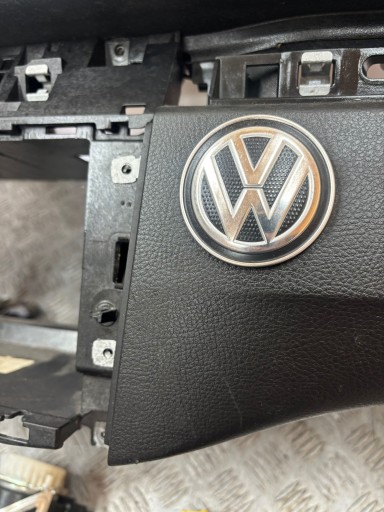 ARMATURA AIRBAG POJASEVI SENSOR VW PASSAT B7