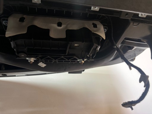 ARMATURA AIRBAG POJASEVI SENSOR VW PASSAT B7