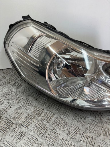 FAR LAMPA DESNI FIAT SEDICI SUZUKI SX4 FAR LAMPA DESNI FIAT SEDICI SUZUKI SX4