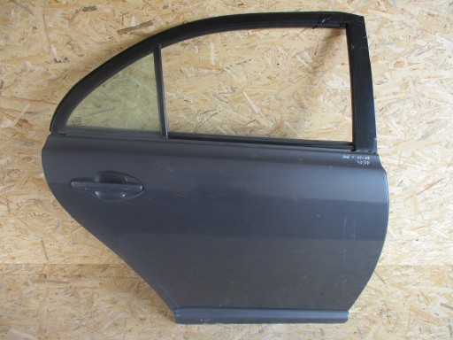 VRATA DESNA  ZADNJA ZADNJI TOYOTA AVENSIS HATCHBACK (OBIČNI) T25 02-08
