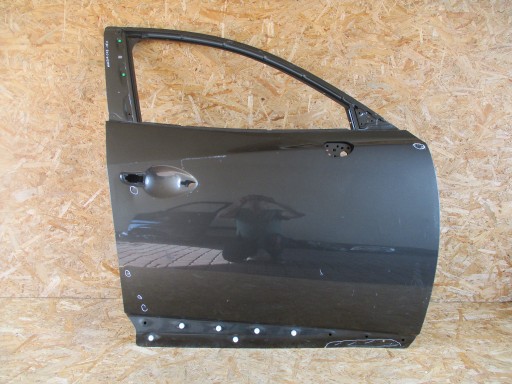 VRATA DESNA  PREDNJA STRANA MAZDA CX3 CX 3 15-