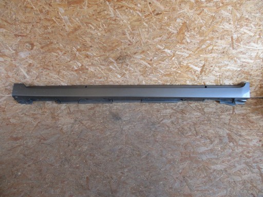 LAJSNA PRAGA LIJEVA STRANA TOYOTA VERSO 09-