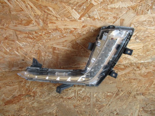 MAGLENKA LIJEVA STRANA LED SUZUKI SWIFT MK7 REDIZAJN
