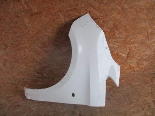 BLATOBRAN PREDNJA STRANA LIJEVA MERCEDES VITO W447 VIANO