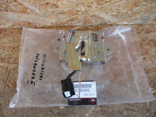 BRAVA HAUBE MITSUBISHI OUTLANDER III