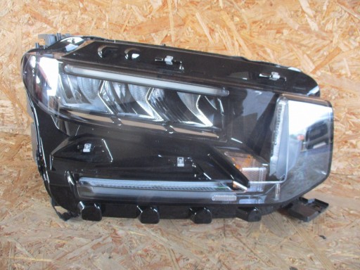LAMPA FAR PREDNJA STRANA DESNA CITROEN E-C3 LED VISION