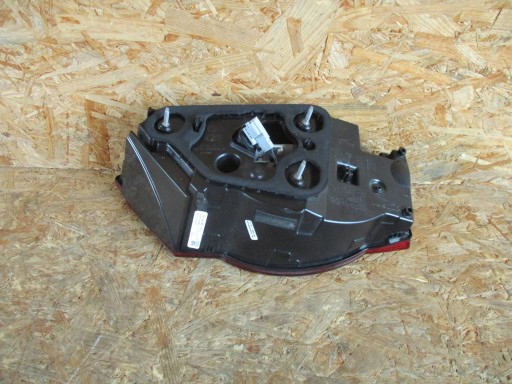 LAMPA FAR LIJEVA STRANA ZADNJA W GEPEKA JAGUAR XF 260