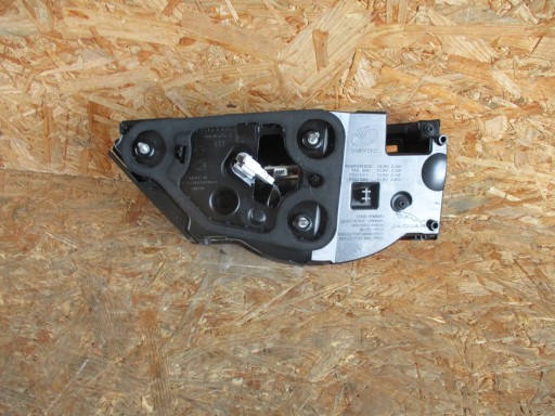 LAMPA FAR LIJEVA STRANA ZADNJA W GEPEKA JAGUAR XF 260