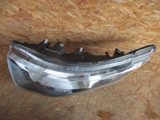 LAMPA FAR PREDNJA STRANA LIJEVA IVECO DAILY 14-
