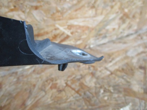 LAMPA FAR PREDNJA STRANA LIJEVA IVECO DAILY 14-