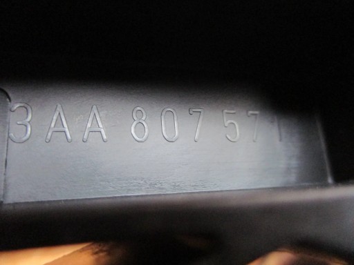 NOSAČ BRANIKA PREDNJA STRANA VW PASSAT B7 3AA