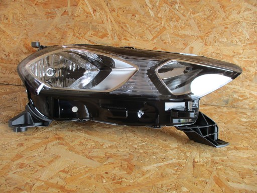 FAR LAMPA DESNA STRANA CITROEN DS3 CROSSBACK