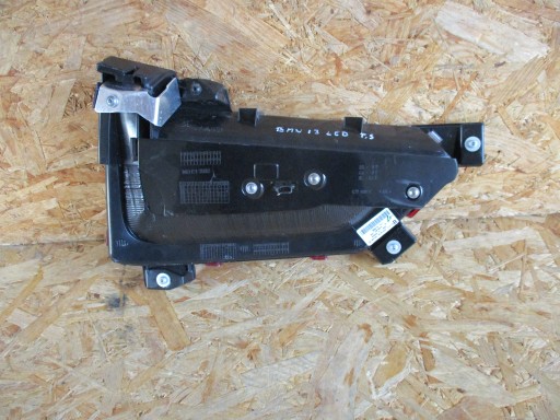 LAMPA FAR DESNA STRANA ZADNJA  ZADNJI BMW I3 I01 LED