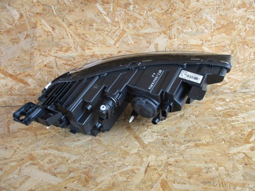 LAMPA FAR PREDNJA STRANA LIJEVA CITROEN DS3 CROSSBACK