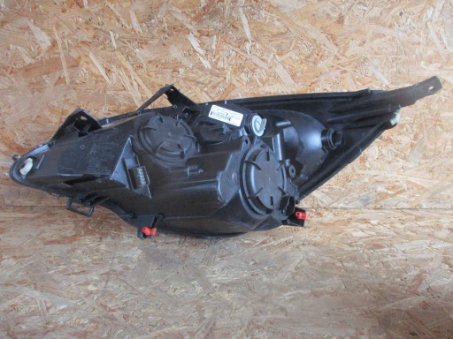 LAMPA FAR PREDNJA STRANA DESNA OPEL MERIVA B