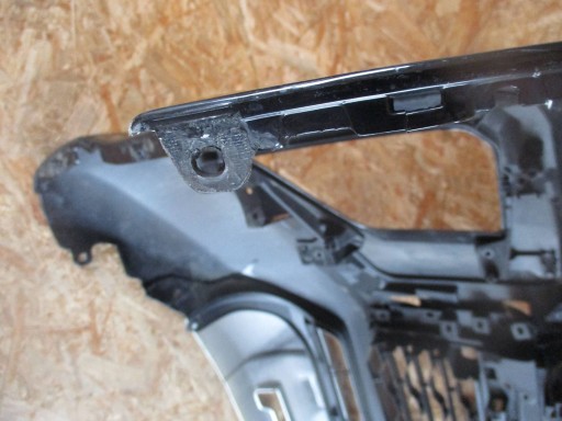 BRANIK PREDNJA STRANA MITSUBISHI L200 19- BRANIK PREDNJA STRANA MITSUBISHI L200 19-