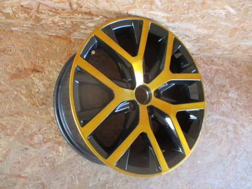 FELGA ALUMINIJSKA VW BEETLE 5C0 8JX18 ET44 5X112 FELGA ALUMINIJSKA VW BEETLE 5C0 8JX18 ET44 5X112