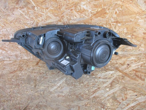 LAMPA FAR PREDNJA STRANA DESNA FORD ECOSPORT REDIZAJN 17-