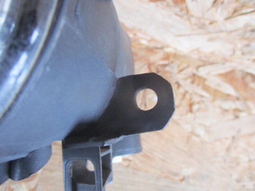 MAGLENKA DESNA STRANA ISUZU D-MAX III 20-