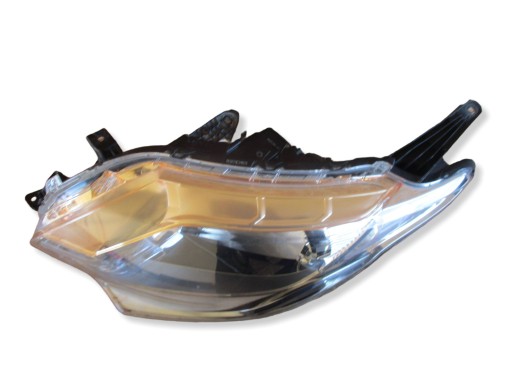 LAMPA FAR PREDNJA STRANA LIJEVA MITSUBISHI L200 15-19 FIAT FULLBACK 16-