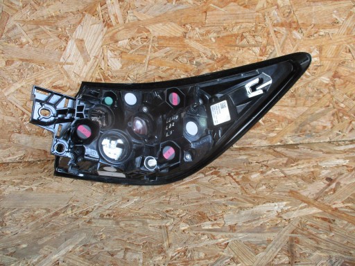 LAMPA FAR ZADNJI ZADNJA LIJEVA STRANA LEXUS LBX LAMPA FAR ZADNJI ZADNJA LIJEVA STRANA LEXUS LBX