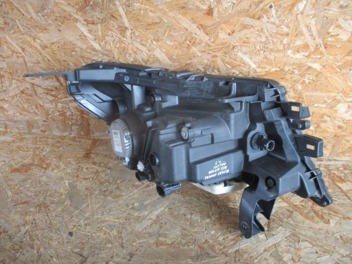 LAMPA FAR PREDNJA STRANA LIJEVA NISSAN NAVARA NP300 D23 REDIZAJN FULL LED