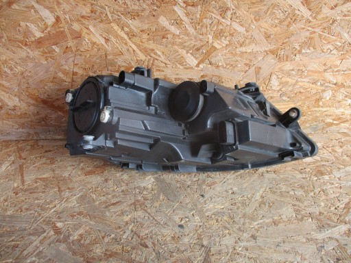 LAMPA FAR PREDNJA STRANA LIJEVA VW JETTA LAMPA FAR PREDNJA STRANA LIJEVA VW JETTA