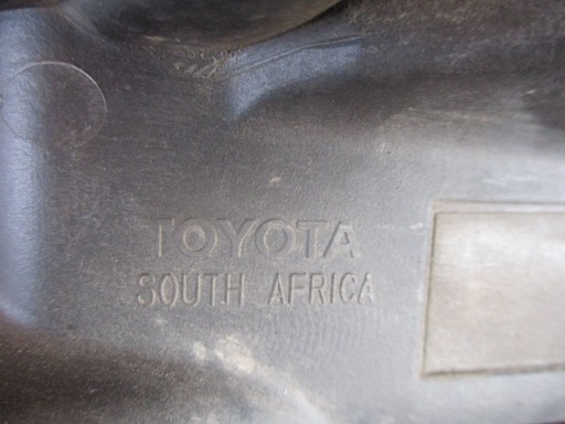 LAMPA FAR PREDNJA STRANA DESNA TOYOTA HILUX VIII 15- OBIČNA LAMPA FAR PREDNJA STRANA DESNA TOYOTA HILUX VIII 15- OBIČNA